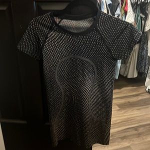 Lululemon Swiftly Tech Tee